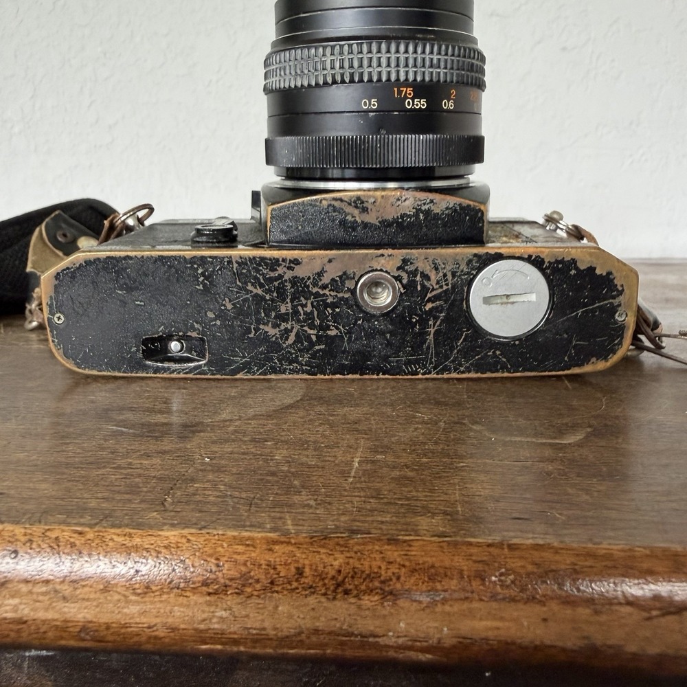 Vintage 1979 CHINON 35mm Film SLR Camera with 50mm f/1:1.7 - Untested Body Lens - Picture 5 of 7
